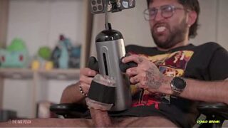 Sex Toy Review Handy Stroker By The Bad Peach